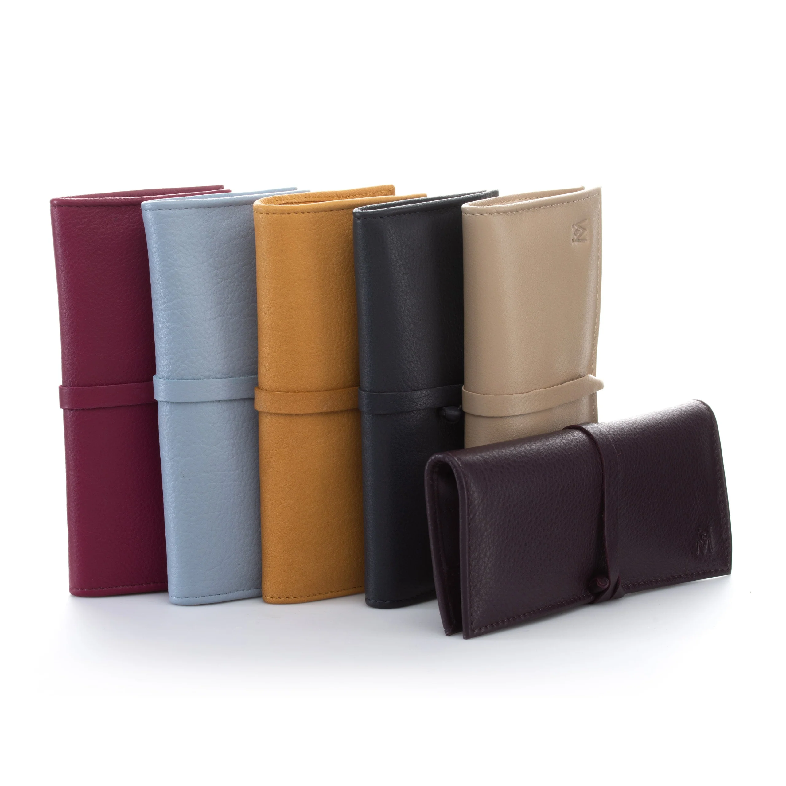 Tall 5 Piece Leather Roll